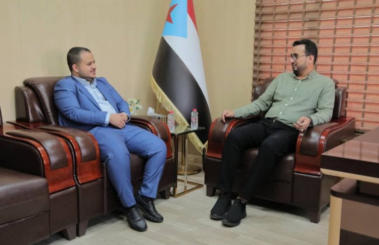 العولقي يلتقي مدير مكتب عدن لمركز ( ساوث 24) للأخبار والدارسات