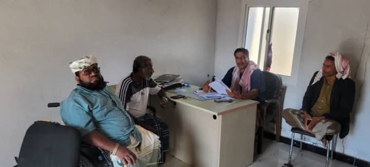 إدارة المخالفات بصندوق النظافة تنفذ حملة ضبط المطاعم و المحلات التجارية المخالفة لقانون النظافة بمديرية حصوين