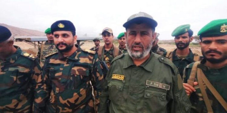 العميد طلال الكلدي يثمن زيارة رئيس لجنة الدمج والهيكلة للقوات الجنوبية لمعسكر قوات الطوارئ بدلتا أبين