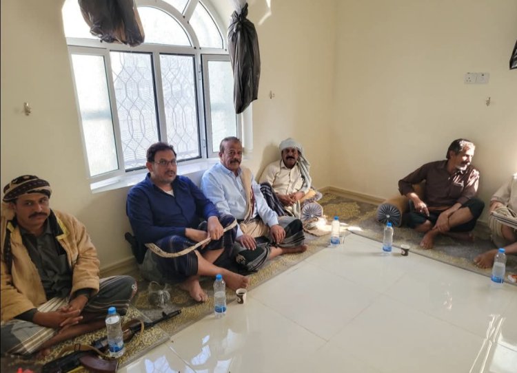 رئيس تنفيذية انتقالي شبوة يؤدي واجب العزاء لأسرة الفقيد ناصر أحمد الشيبة البابكري لسودي