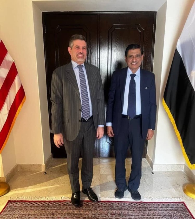 عضو مجلس القيادة الرئاسي البحسني يناقش مع السفير الأمريكي الجهود المبذولة لتعزيز الأمن والاستقرار