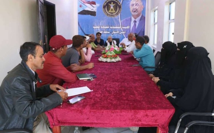 انتقالي الضالع ينظم حلقة نقاشية عن دور الإذاعة المحلية في رفع الوعي المجتمعي