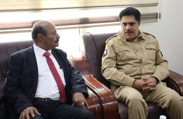 رئيسا انتقالي حضرموت وشبوة يؤكدان تأييدهما لجميع المطالب الحقوقية للمواطنين بالطرق السلمية