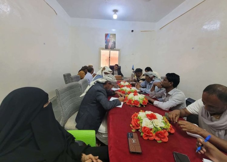 تنفيذية انتقالي سقطرى تؤكد أهمية تعزيز الخدمات والتنمية في المحافظة