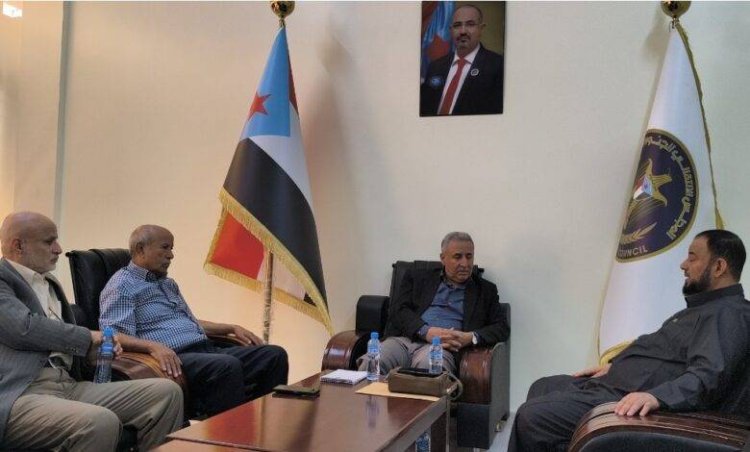 الربيزي يلتقي وكيل مساعد وزارة الأوقاف بالعاصمة عدن