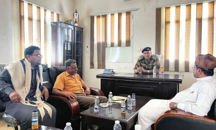 مكتب حقوق الإنسان بالمهرة يزور الإصلاحية المركزية