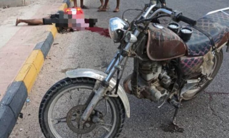 فاجعة بالمكلا.. مصرع شاب في حادث دراجة نارية مروع