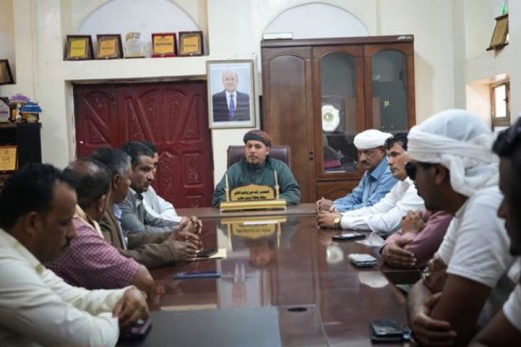 الثقلي يشيد بدور المثلث الشرقي لتطوير خدمات مطار سقطرى