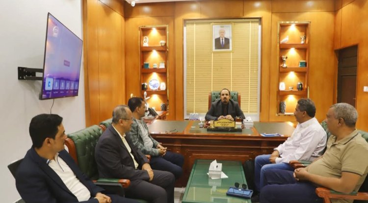 محافظ حضرموت يؤكد دعم جهود شركة بترومسيلة لتجاوز صعوباتها الحالية وضمان تطوير العمل بالشركة