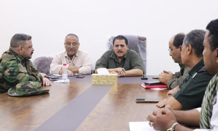 اجتماع أمني في العاصمة عدن يناقش مواجهة جرائم النصب والاحتيال