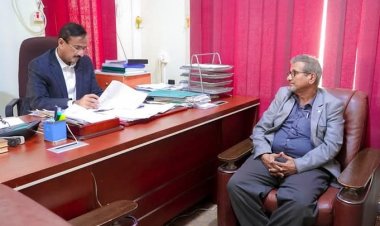 المحافظ بن الوزير يشدد على تعزيز مستوى الانضباط الوظيفي خلال شهر رمضان.