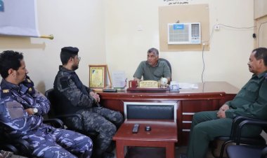 العميد المنهالي يزور إدارة مكافحة المخدرات ويشيد بتضحيات رجالها الأفذاذ في ضرب أوكار المخدرات بحضرموت