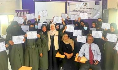 اختتام دورة تدريبية بعدن حول تعزيز دور الشرطة النسائية