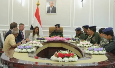 وزير الداخلية يلتقي وفد من مكتب المبعوث الخاص للأمين العام للأمم المتحدة