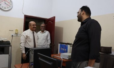 المدير باعبّاد يطلع على سير العمل بإدارة التربية بمديرية المكلا خلال شهر رمضان