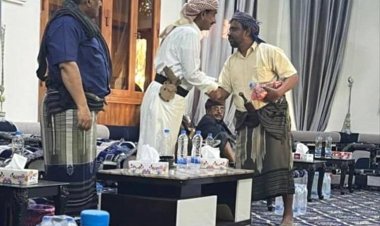 محافظ شبوة يستقبل القائد الأسبق للقوات الخاصة ويؤكد أن شبوة لكل أبنائها