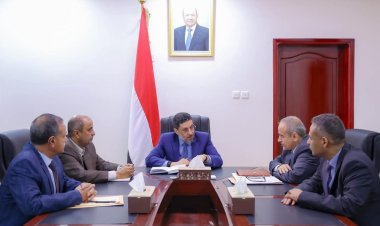 رئيس الوزراء يؤكد أن أي مطالبات للجامعات سيتم معالجتها وفق الأطر القانونية