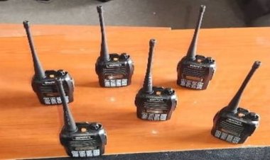 جمارك المهرة تضبط أجهزة اتصالات لاسلكية ممنوعة في منفذ صرفيت بالمهرة