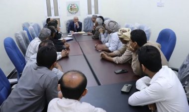 الرئيس الزُبيدي يعتمد 1050 درجة وظيفية لمحافظة شبوة