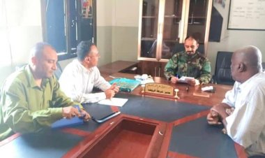 انتقالي العاصمة عدن يتفقد أوضاع السجناء في شرطة التواهي والقلوعة