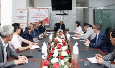 اجتماع برئاسة وزير المالية للاطلاع على أنشطة لجنة مكافحة غسل الأموال وتمويل الإرهاب