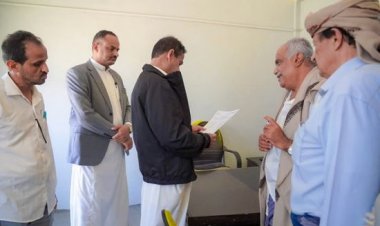 محافظ شبوة يوجه برفع كفاءة موظفي مكتب المالية