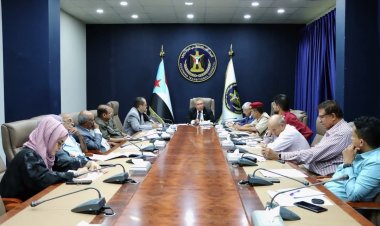 الهيئة السياسية تناقش المستجدات السياسية وتثمن زيارات الرئيس الزُبيدي لمحافظات الجنوب