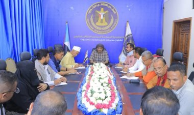 تنفيذية انتقالي وادي وصحراء حضرموت تؤكد أهمية تعزيز الأمن والاستقرار بالمديريات