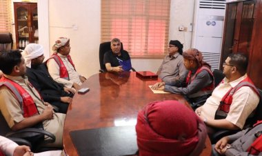 العميد المنهالي يكرّم فريق ساند التطوعي للسحب والإنقاذ ويوجّه غرفة العمليات بالتعاون معهم لتسهيل مهامهم الإنسانية