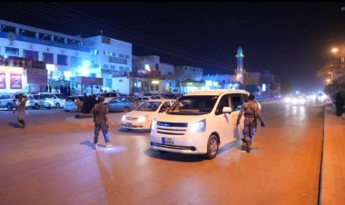 الأجهزة الأمنية بوادي حضرموت تواصل جهودها في تأمين الأسواق وتنظيم حركة السير خلال أواخر الشهر الفضيل