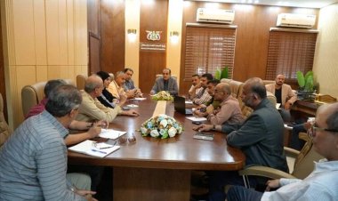 وزير الصحة يرأس اجتماع للجنة العليا للطوارئ الصحية في عدن