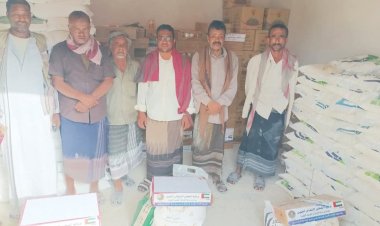 انتقالي الضليعة يدشن توزيع السلال الغذائية على أُسر الشهداء والمحتاجين بالمديرية