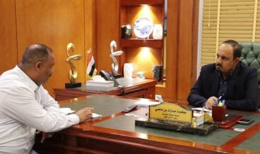 محافظ حضرموت يبحث مع مدير عام الصحة جهود المشافي والترتيبات المُنظِّمة لعيد الفطر المبارك