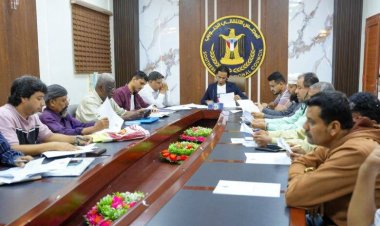 السقاف يشيد بجهود القيادات المحلية في تنفيذ خطط وبرامج وأنشطة شهر رمضان الفضيل بالعاصمة عدن.