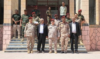 رئيس هيئة الاستخبارات العسكرية يزور لواء الريان والمحكمة العسكرية والمستشفى العسكري