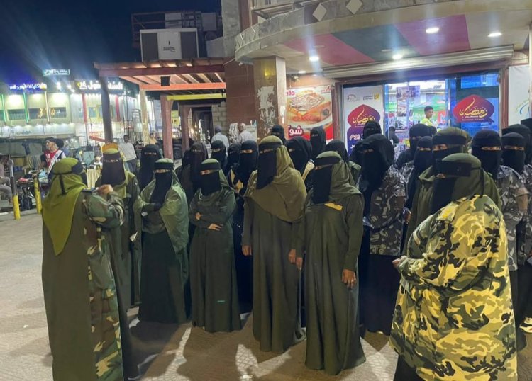 الشرطة النسائية بأمن ساحل حضرموت تنفذ البرنامج الرمضاني لحماية النساء والأطفال بالمكلا