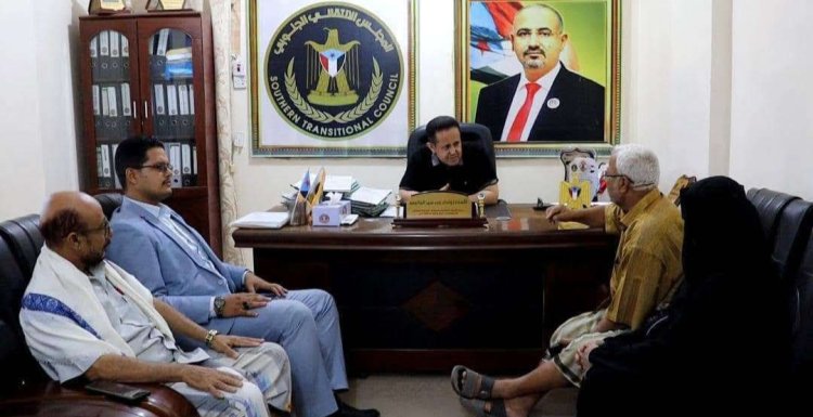 رئيس تنفيذية انتقالي لحج يلتقي مدير عام مكتب الخدمة المدنية بالمحافظة