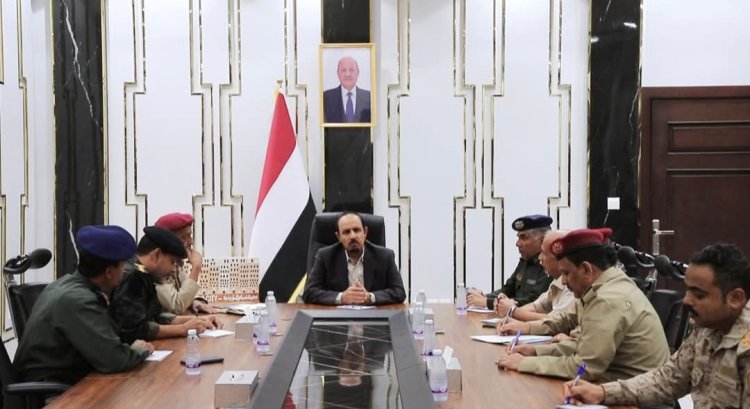 للجنة الأمنية بحضرموت تتخذ قرارات لوأد التجاوزات التي تنال من النخبة الحضرمية والأمن العام