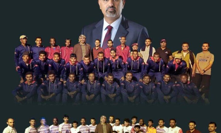 الرئيس الزُبيدي يشيد ببطولة القوات المسلحة والأمن الجنوبي خلال لقائه ببعثتي قوات النخبة الحضرمية وقوات دفاع شبوة