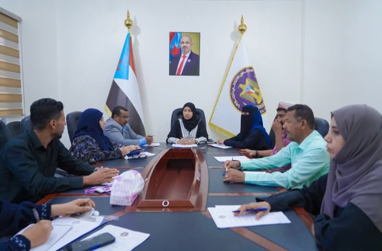 هيئة الإغاثة والأعمال الإنسانية تعقد اجتماعها الدوري برئاسة المحامية نيران سوقي