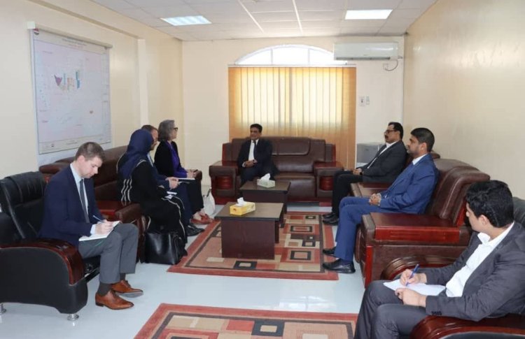 وزير النفط يؤكد على أهمية دعم جهود استئناف تصدير النفط الخام