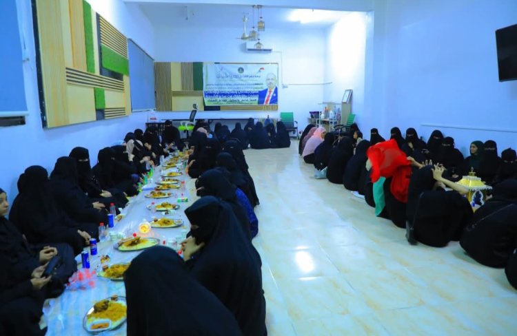 الأمانة العامة تنظم إفطارًا جماعيًا وأمسية رمضانية لدعم الفتيات من الصم والبكم بالعاصمة عدن