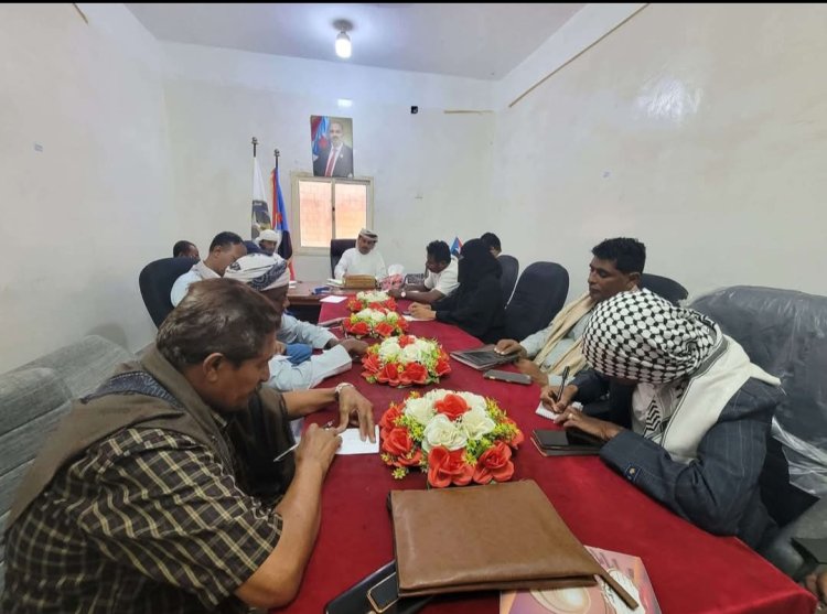 تنفيذية انتقالي سقطرى تناقش مستجدات العمل التنظيمي والاجتماعي