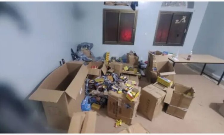 شرطة تريم تنفذ حملة لضبط محلات بيع الألعاب النارية ومصادرتها