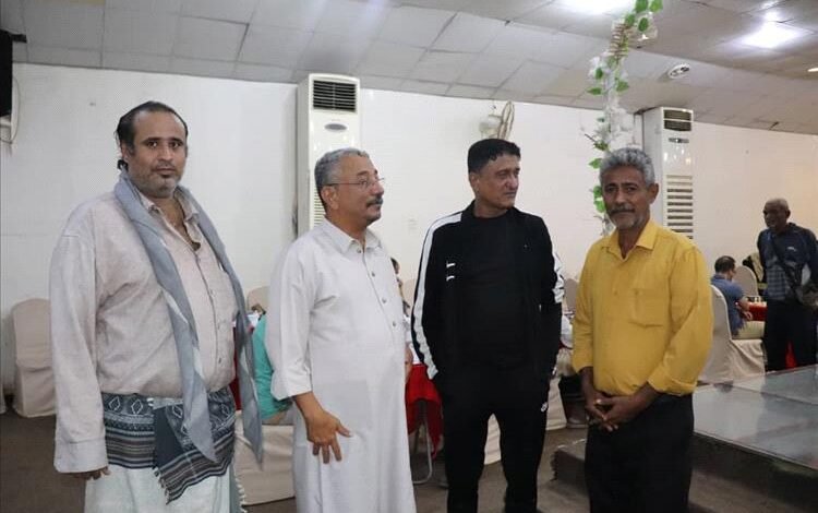 مدير عام مكتب الشباب والرياضة بعدن يتفقد سير منافسات بطولة عدن التصنيفية الدولية الأولى للشطرنج