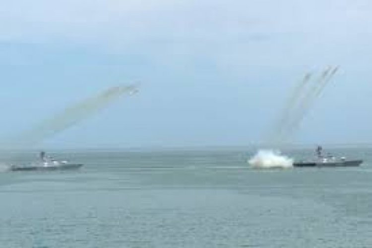 وزير الدفاع الروسي يتفقد تدريبات أسطول بحر قزوين