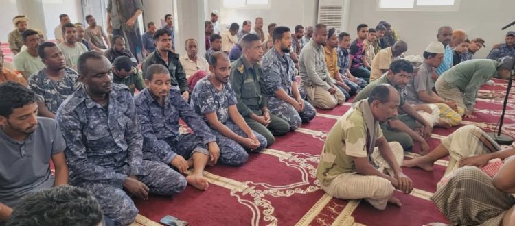 إدارة التوجيه المعنوي والعلاقات العامة بأمن ساحل حضرموت تنفذ البرنامج الرمضاني التوجيهي