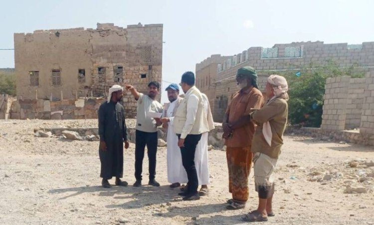 فريق الوصول الإنساني يزور الموقع المخصص لبناء مركز صحي بميفع