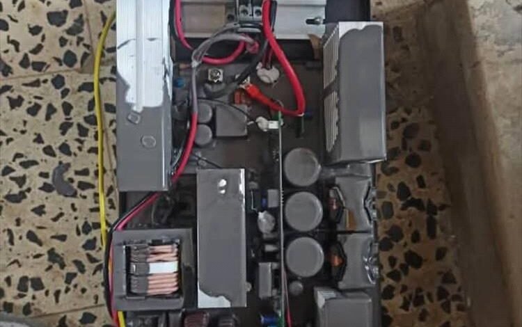 ضبطيات تكشف عن تورط ميليشيا الحوثي في تهريب أسلحة فتاكة عبر المنافذ اليمنية