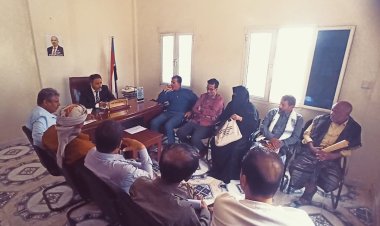 رئيس تنفيذية انتقالي أبين يطلع على سير عمل الهيئة التنفيذية بخنفر